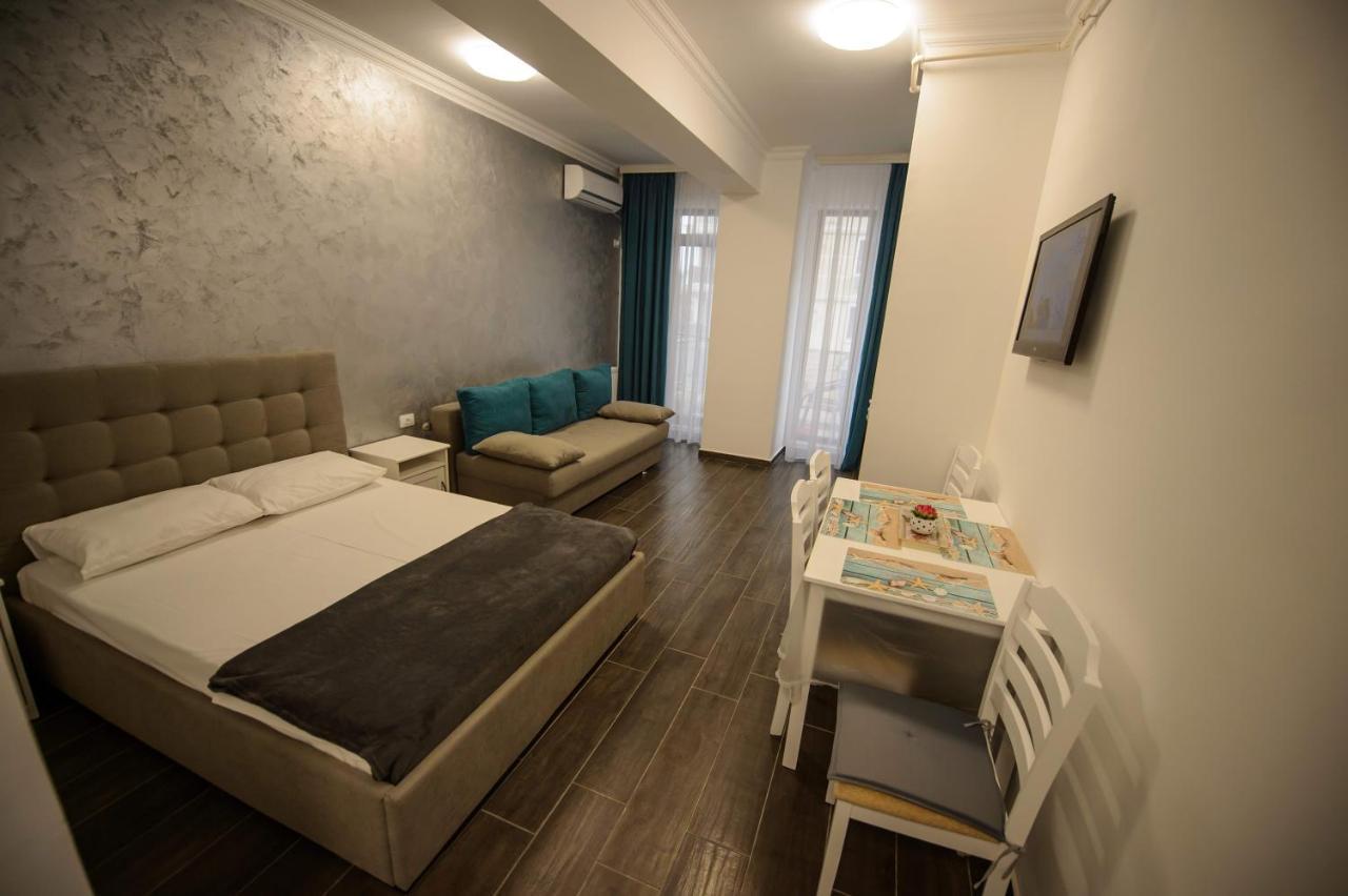 Solid Residence Mamaia Kültér fotó