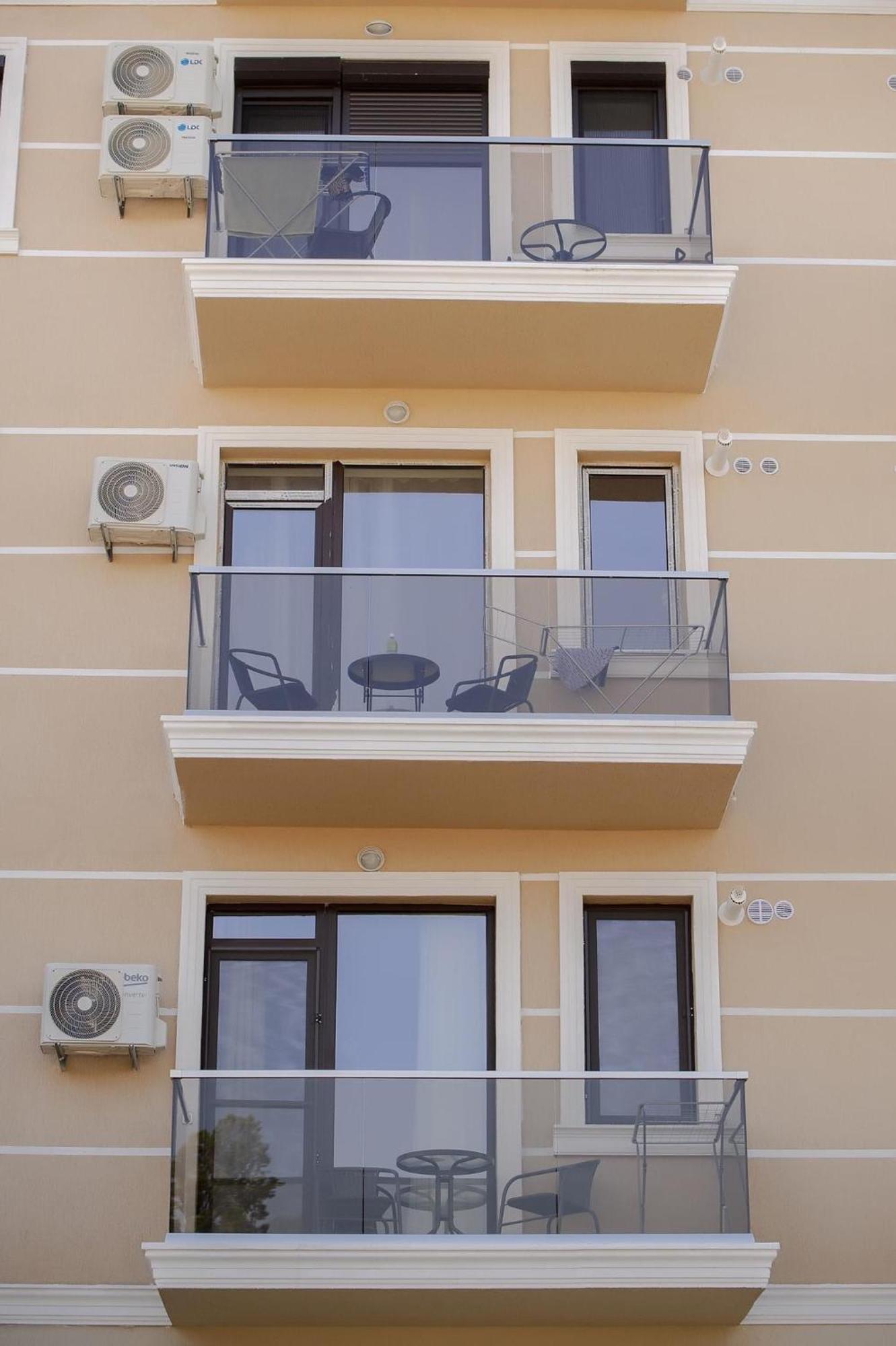 Solid Residence Mamaia Kültér fotó